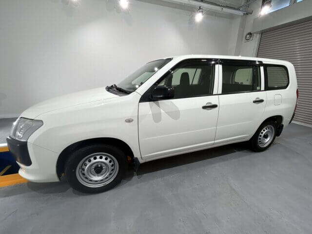 2017 TOYOTA SUCCEED VAN