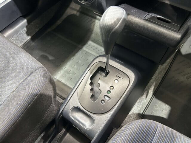 2017 TOYOTA SUCCEED VAN