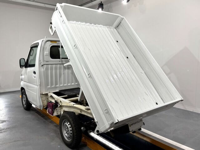 2012 MITSUBISHI MINICAB DUMP