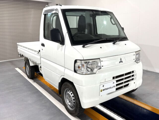 2012 MITSUBISHI MINICAB DUMP
