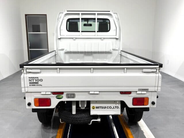 2015 NISSAN NT100 CLIPPER TRUCK