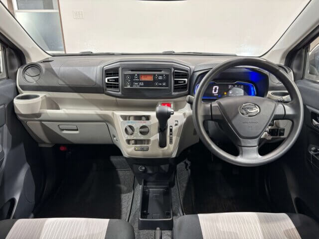 2017 DAIHATSU MIRA e:s