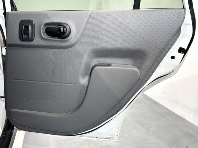 2018 MITSUBISHI LANCER CARGO