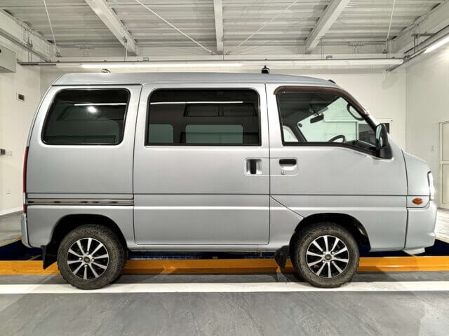 2005 SUBARU SAMBAR VAN