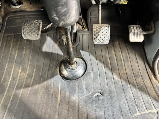 2005 SUBARU SAMBAR VAN