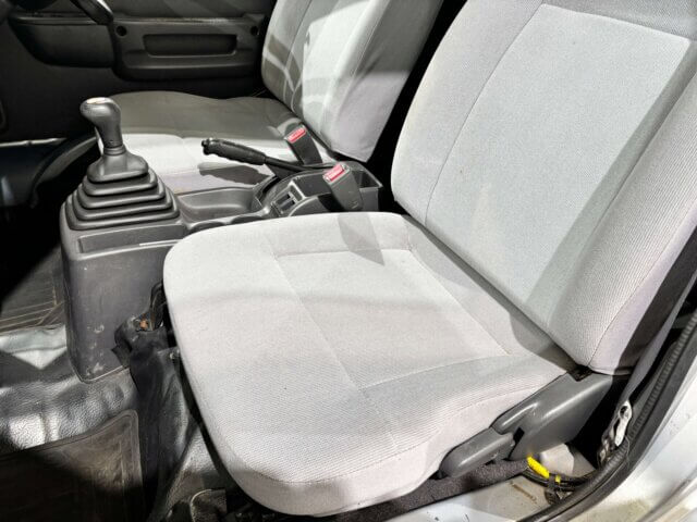 2005 SUBARU SAMBAR VAN