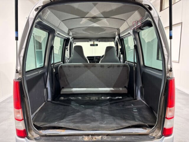 2005 SUBARU SAMBAR VAN