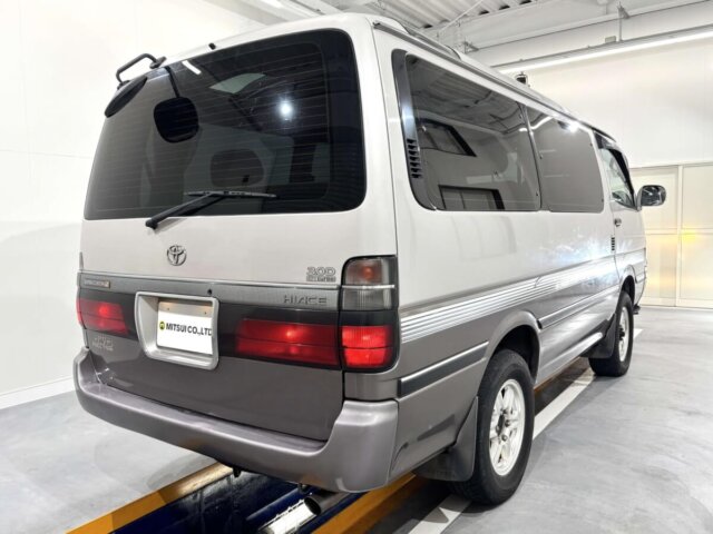 1996 TOYOTA HIACE WAGON