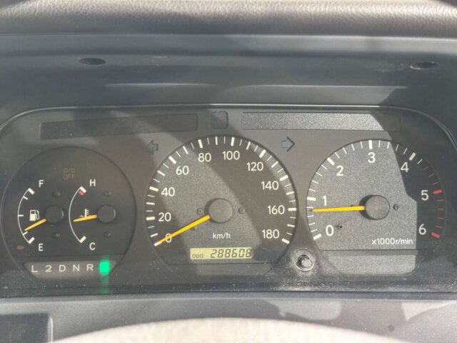 1996 TOYOTA HIACE WAGON