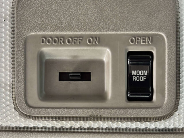 1996 TOYOTA HIACE WAGON