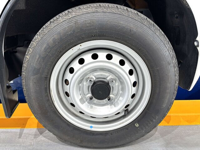 2017 NISSAN NV100 CLIPPER