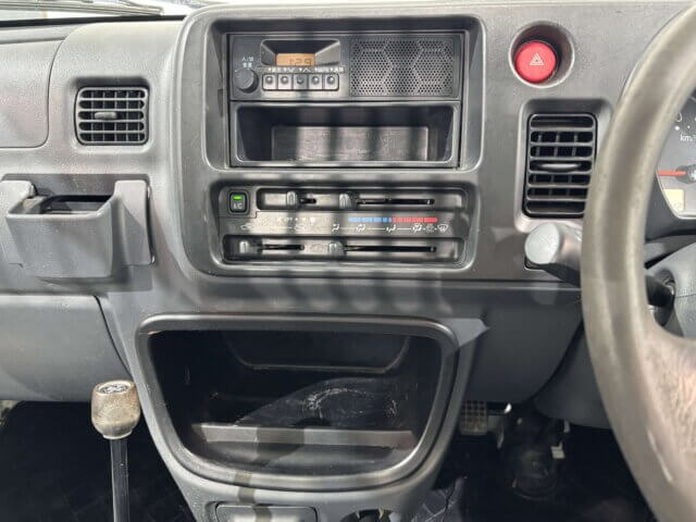 2013 DAIHATSU HIJET DUMP