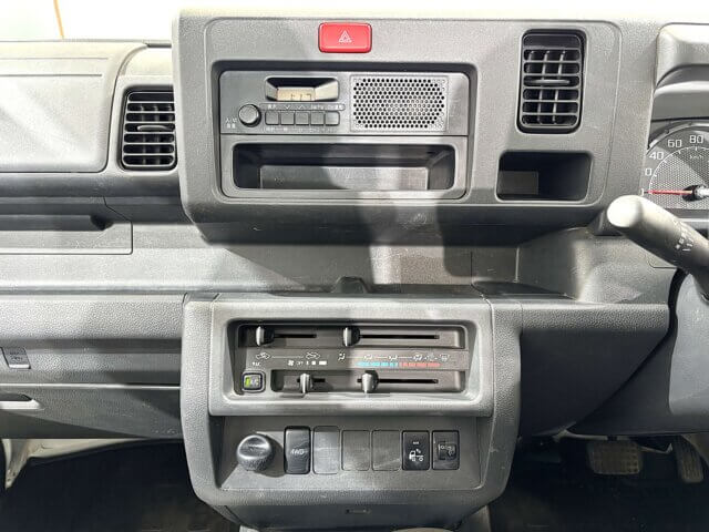 2017 DAIHATSU HIJET DUMP