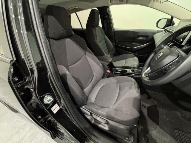 2020 TOYOTA CAROLLA TOURING