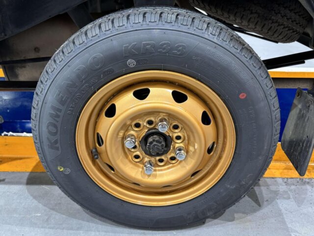 1998 DAIHATSU HIJET VAN