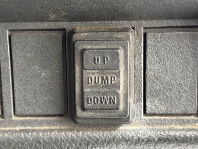 1993 SUZUKI CARRY DUMP