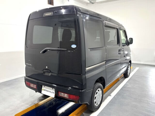 2013 MITSUBISHI MINICAB VAN