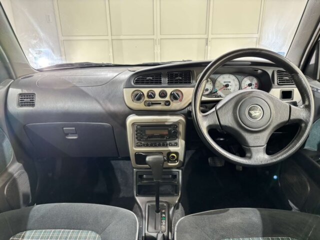 2001 DAIHATSU MIRA GINO