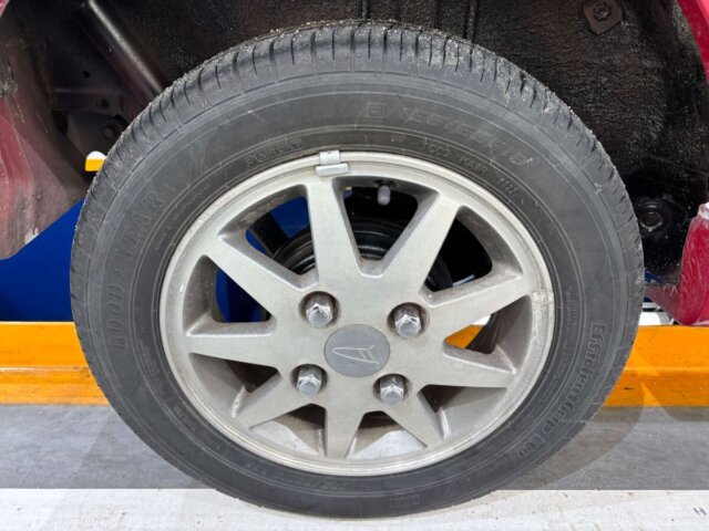 1990 DAIHATSU MIRA WALKTHROUGH VAN