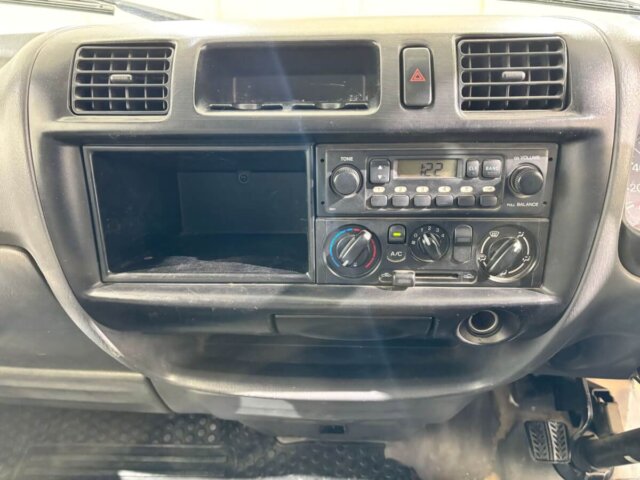 2000 MAZDA BONGO TRUCK