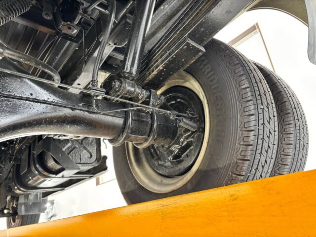 2000 MAZDA BONGO TRUCK