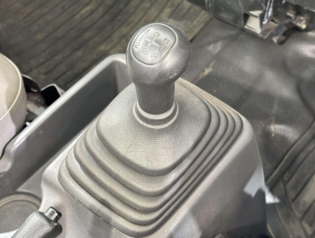 2000 SUBARU SAMBAR TRUCK