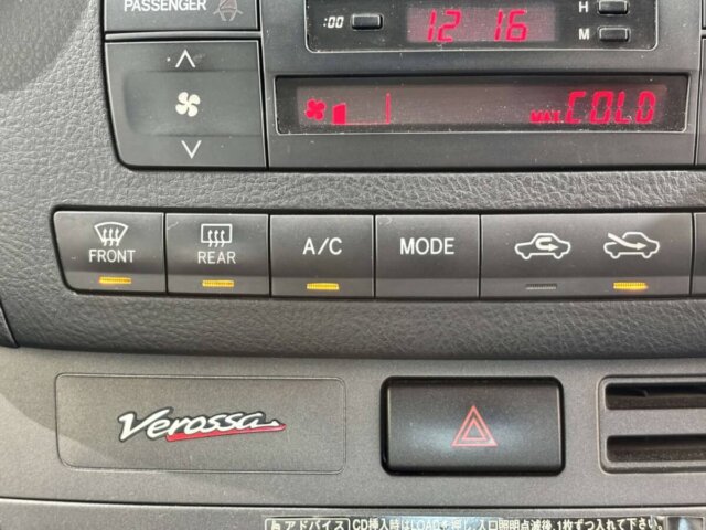 2001 TOYOTA VEROSSA