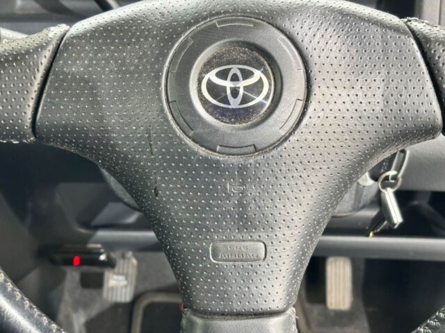 2001 TOYOTA bB