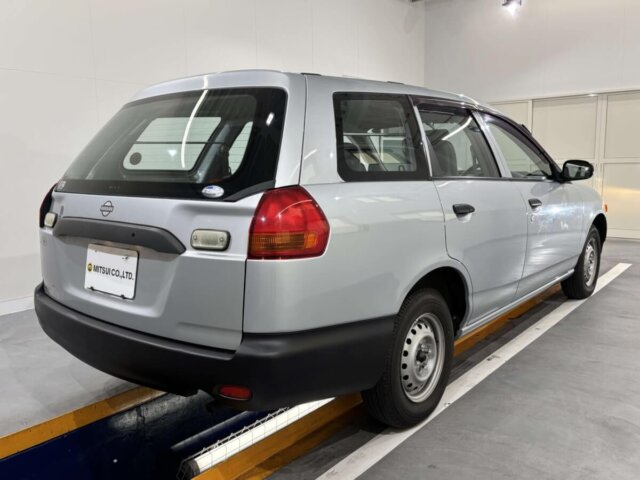 2001 NISSAN AD VAN