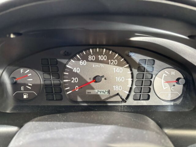 2001 NISSAN AD VAN
