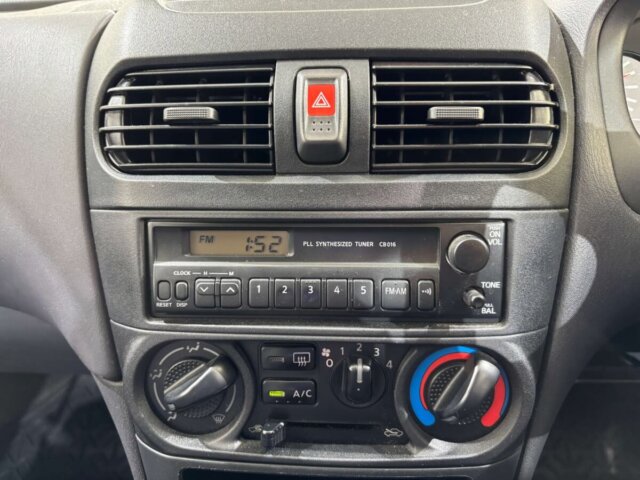 2001 NISSAN AD VAN