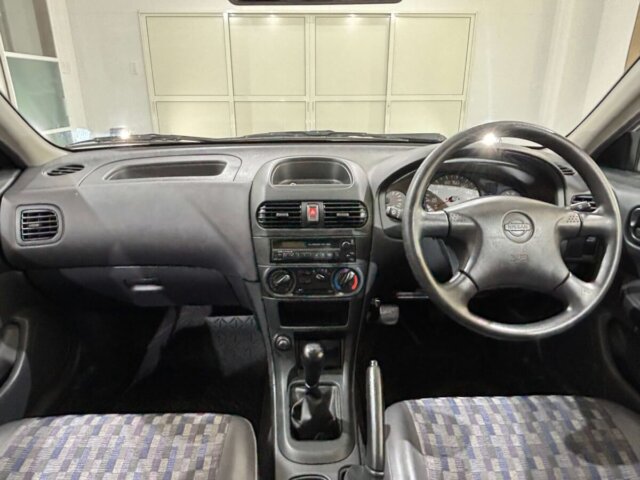 2001 NISSAN AD VAN