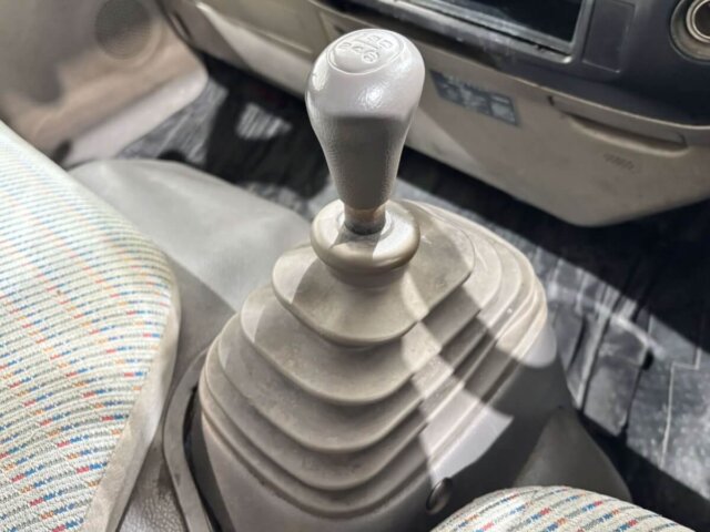 2001 TOYOTA DYNA TRUCK