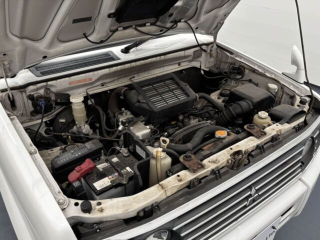 2001 MITSUBISHI PAJERO MINI
