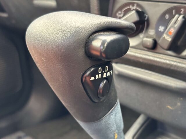 2001 MITSUBISHI PAJERO MINI