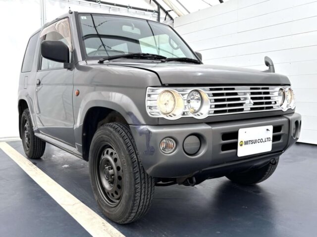 2001 MITSUBISHI PAJERO MINI