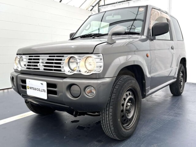 2001 MITSUBISHI PAJERO MINI