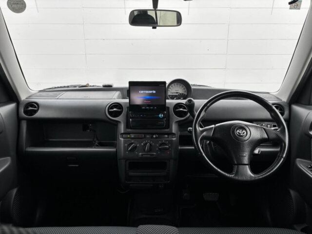 2001 TOYOTA bB