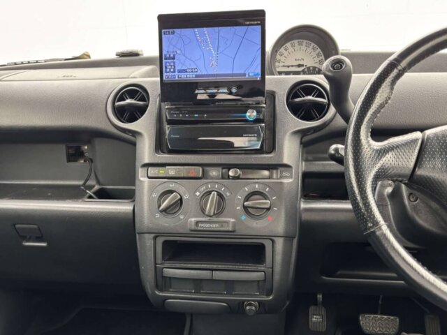2001 TOYOTA bB