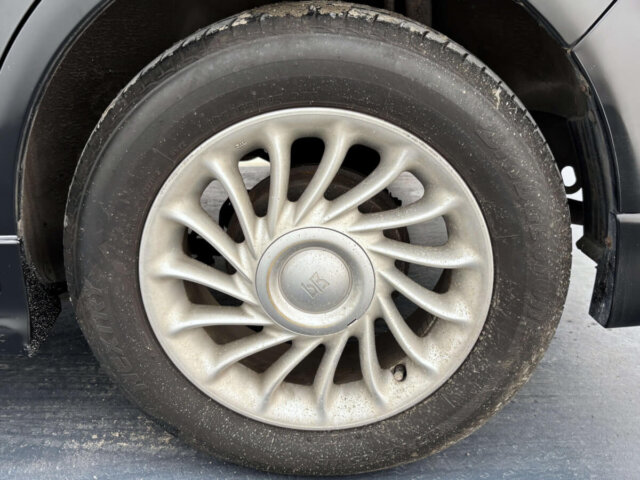 2001 TOYOTA bB
