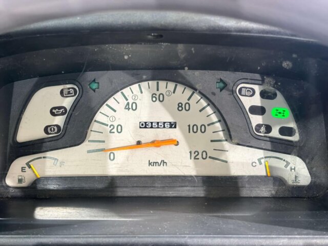 1999 MITSUBISHI MINICAB TRUCK