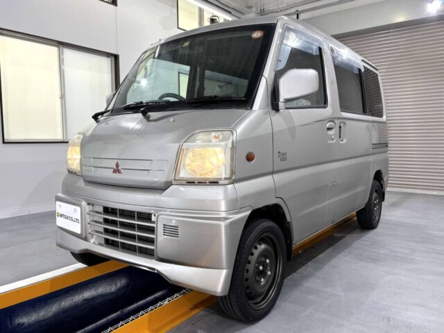 2000 MITSUBISHI TOWN BOX