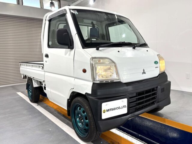 2000 MITSUBISHI MINICAB TRUCK