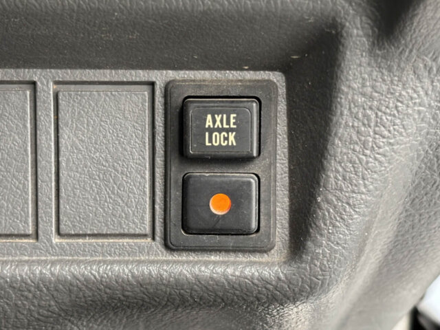 1997 SUZUKI CARRY TRUCK