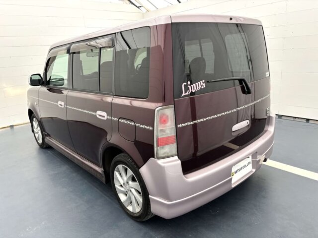 2001 TOYOTA bB