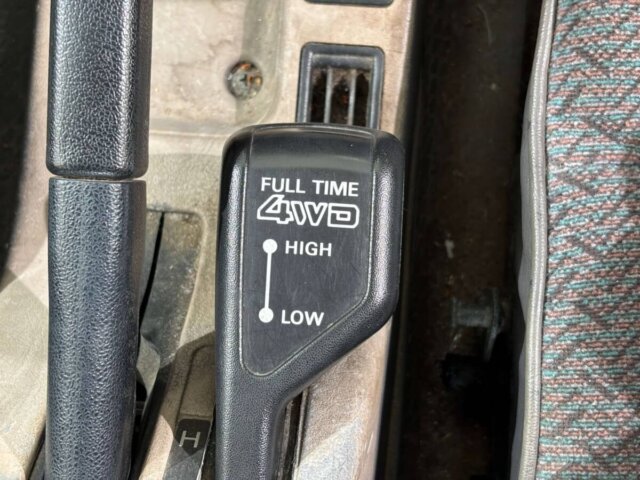1995 MITSUBISHI BRAVO