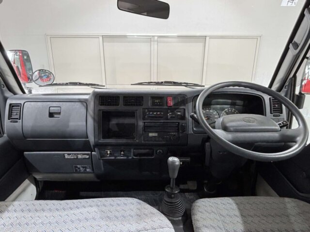 1999 TOYOTA DYNA TRUCK