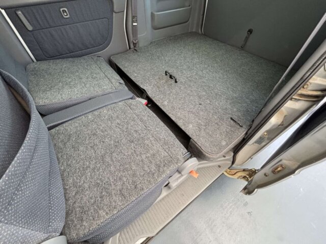 2001 DAIHATSU ATRAI