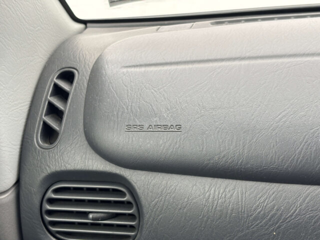 2001 DAIHATSU ATRAI