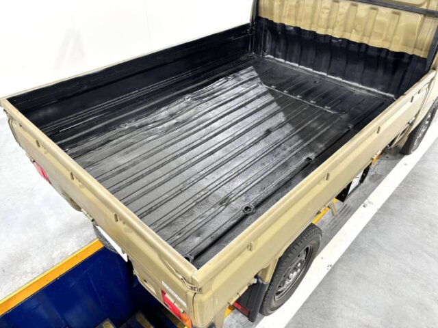 2001 DAIHATSU HIJET TRUCK